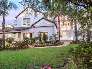 4 Bed House in Woodlands Estate