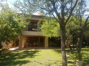 3 Bed House in Pebble Rock