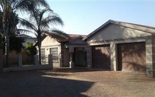 3 Bedroom Townhouse in Cashan