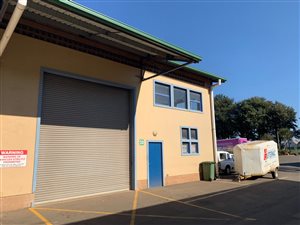 220 m² Commercial space in Waterfall