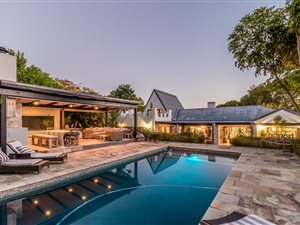 5 Bed House in Constantia