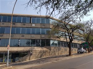 4860 m² Commercial space in Northcliff
