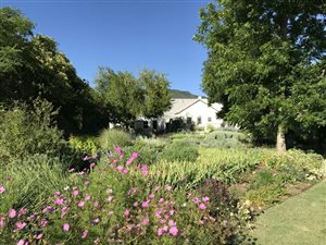 3 Bedroom House in Bedford