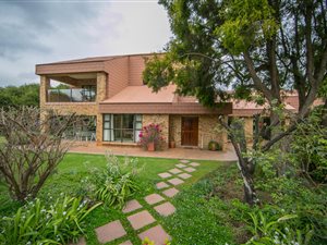 4 Bedroom House in Dainfern