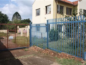 1661 m² Land available in Hatfield