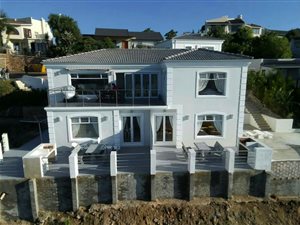 7 Bed House in Heuwelkruin