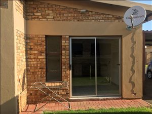 2 Bed Townhouse in Bonanne