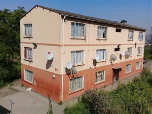 2 Bed Flat in Newlands East
