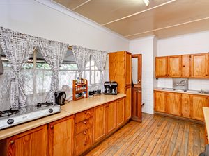 4 Bed House in Lilianton