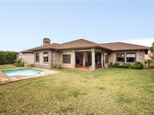 4 Bed House in Plantations