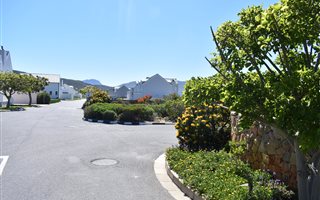 586 m² Land available in Westcliff