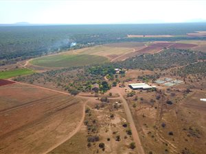 667 ha Land available in Makhado (Louis Trichardt)