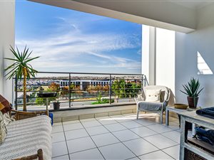 3 Bed Townhouse in Greenstone Hill