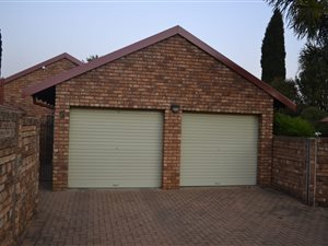 3 Bed Townhouse in Elarduspark