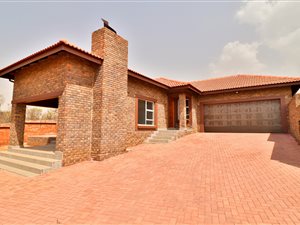 3 Bed House in Montana