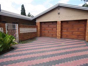 4 Bed House in Vanderbijlpark SE7