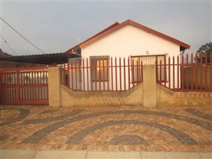 3 Bed House in Kagiso