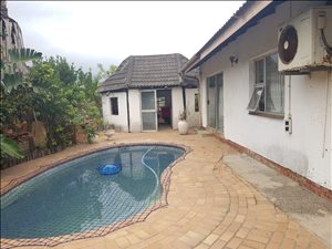 4 Bed House in Veld En Vlei