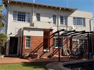 4 Bed House in Sydenham