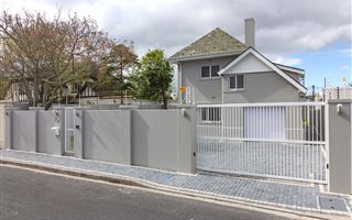 4 Bedroom House in Plumstead
