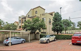 2 Bedroom Apartment in River Club
