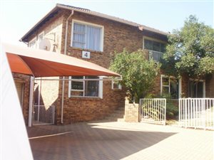 4 Bed House in Suideroord