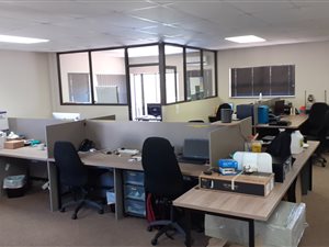 125 m² Office Space in Diaz Beach