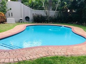 2 Bed Apartment in Umhlanga Rocks