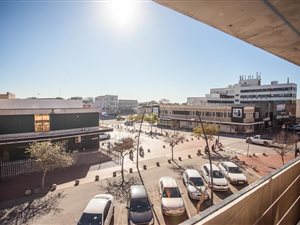 2 Bed Apartment in Port Elizabeth Central