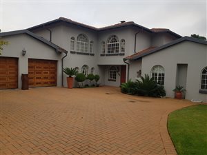 6 Bed House in Eldo Park