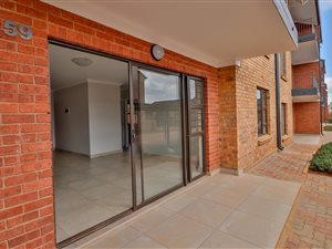 2 Bed Apartment in Mooikloof Equestrian Estate