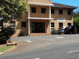 90 m² Commercial space in Clarendon