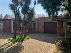 3 Bed House in Selection Park
