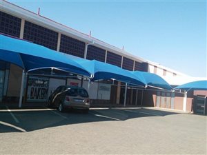 Commercial space in Risiville