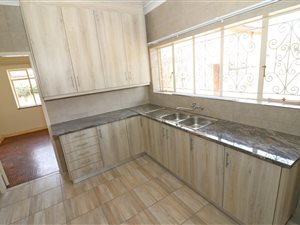 3 Bed House in Nimrod Park