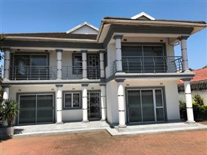 5 Bed House in Parkgate