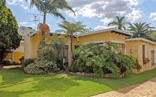 4 Bedroom House in Greymont