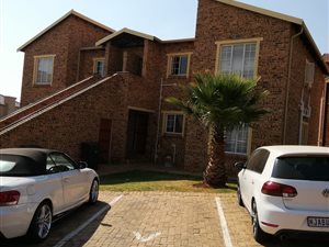 2 Bed Apartment in Strubens Valley