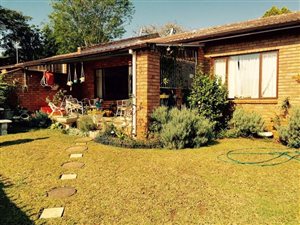4 Bed Townhouse in Signal Hill