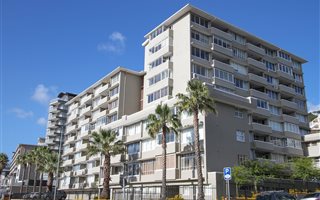 2 Bedroom Apartment in Green Point