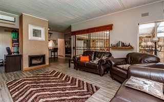 3 Bedroom House in Ferndale