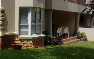 3 Bedroom Townhouse in Eagle Canyon Golf Estate
