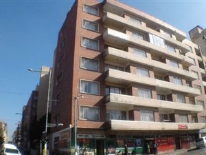 1 Bed Apartment in Joubert Park