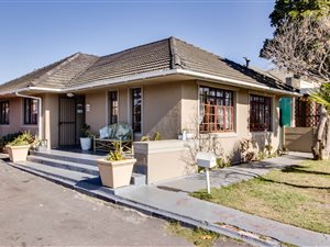 4 Bedroom House in Retreat