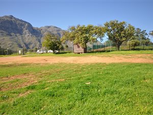 1166 m² Land available in La Pastorale