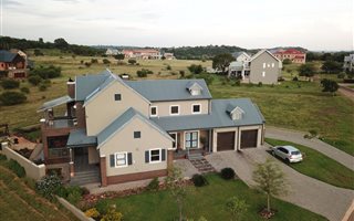 3 Bedroom House in Boschkop