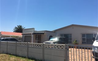 3 Bedroom House in Sanddrift