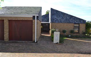 3 Bedroom Townhouse in Durbanville Hills
