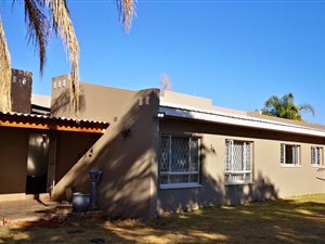 4 Bed House in Blydeville