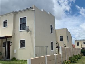 2 Bed Duplex in Wynberg